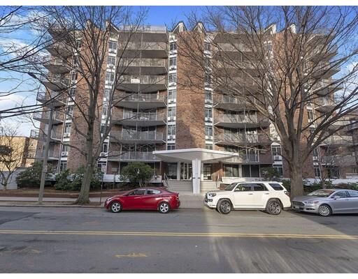 Property Photo:  19 Winchester St 208  MA 02446