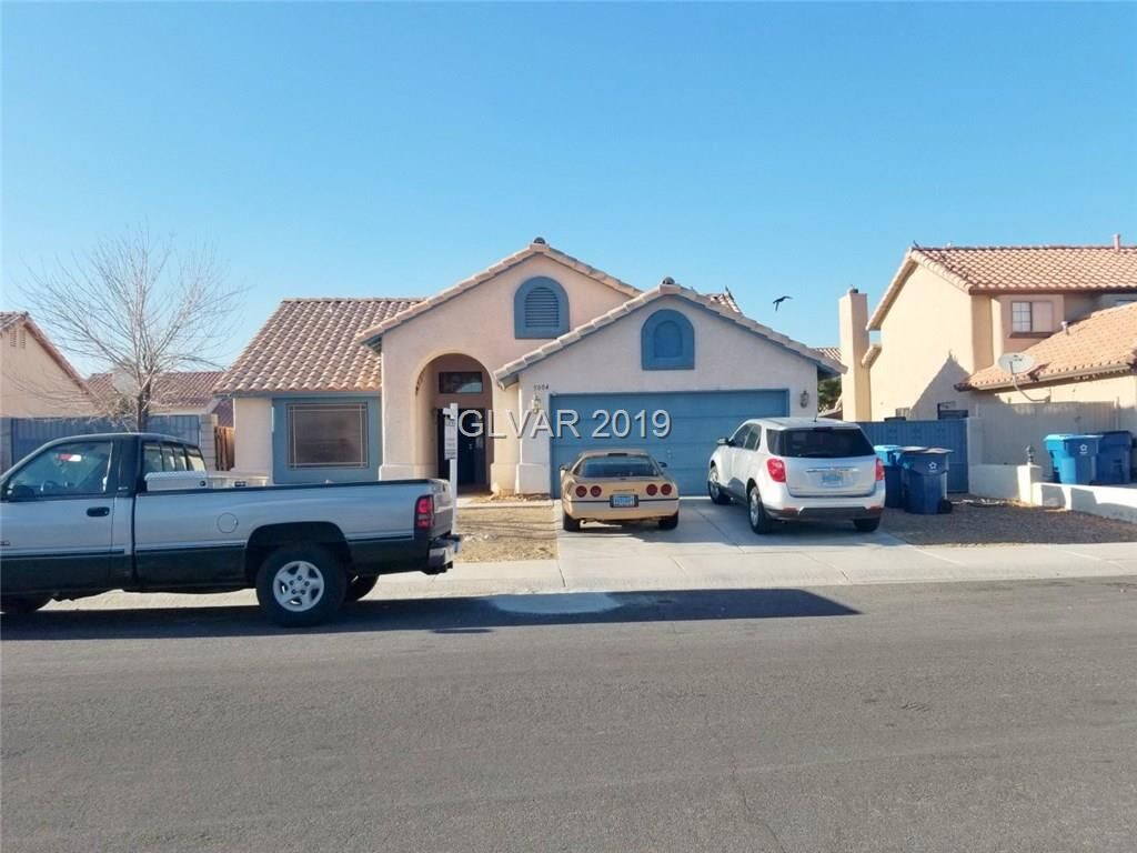 Property Photo: 5004 Canadian Drive NV 89130