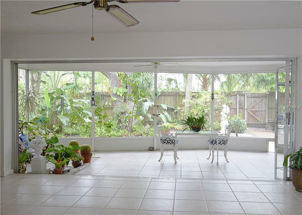 Property Photo:  1175 Tahiti Parkway  FL 34236 