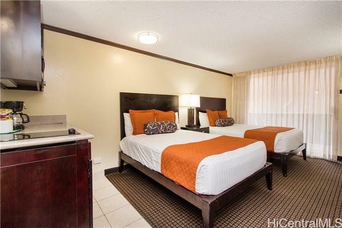 Property Photo:  2425 Kuhio Avenue 402  HI 96815 