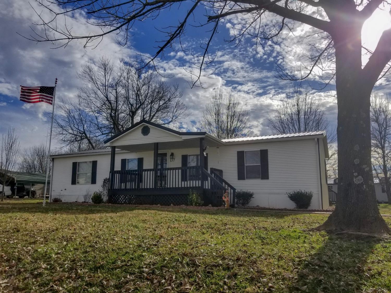 Property Photo:  137 Albany Circle  KY 40422 