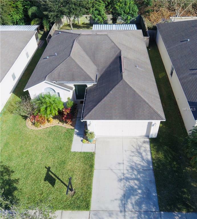 Property Photo:  1613 Alhambra Crest Drive  FL 33570 