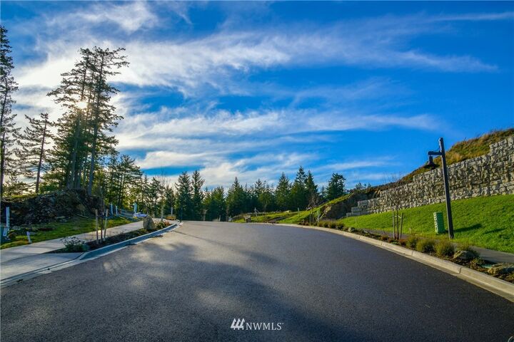 3942 Rock Ridge Parkway  Anacortes WA 98221 photo