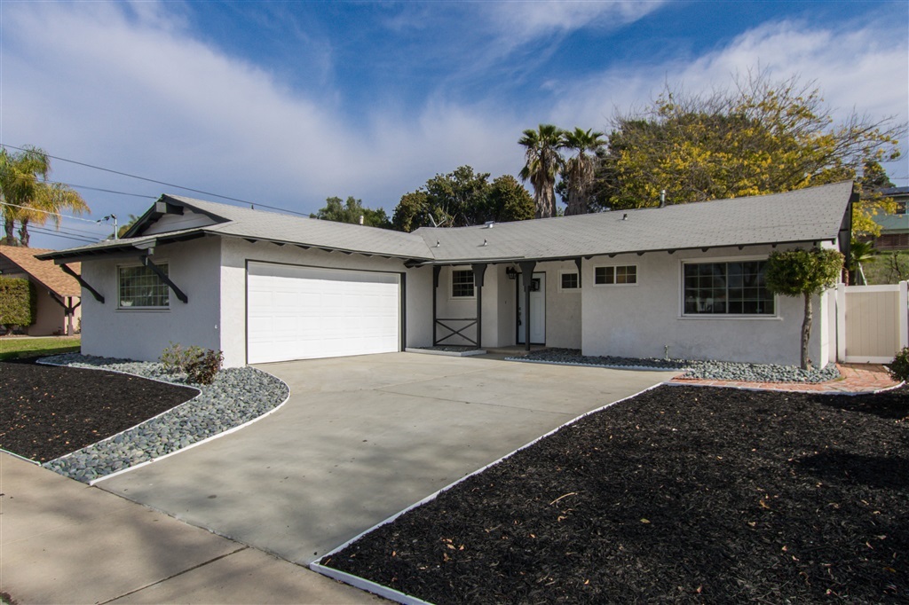 Property Photo:  6239 Lake Arrowhead Drive  CA 92119 