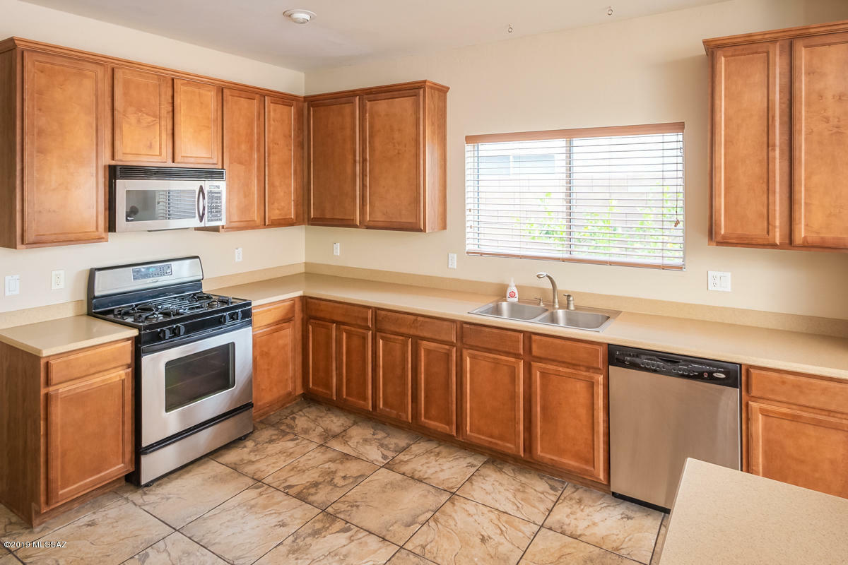 Property Photo:  1085 W Sea Fan Street  AZ 85704 