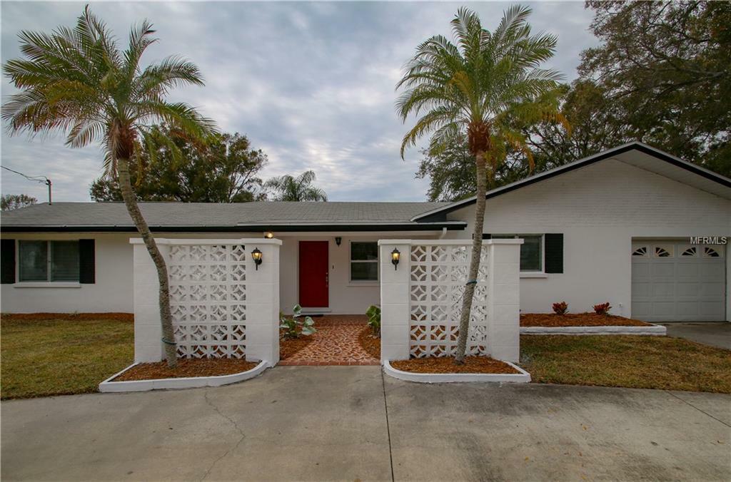 Property Photo:  5202 108th Street N  FL 33708 