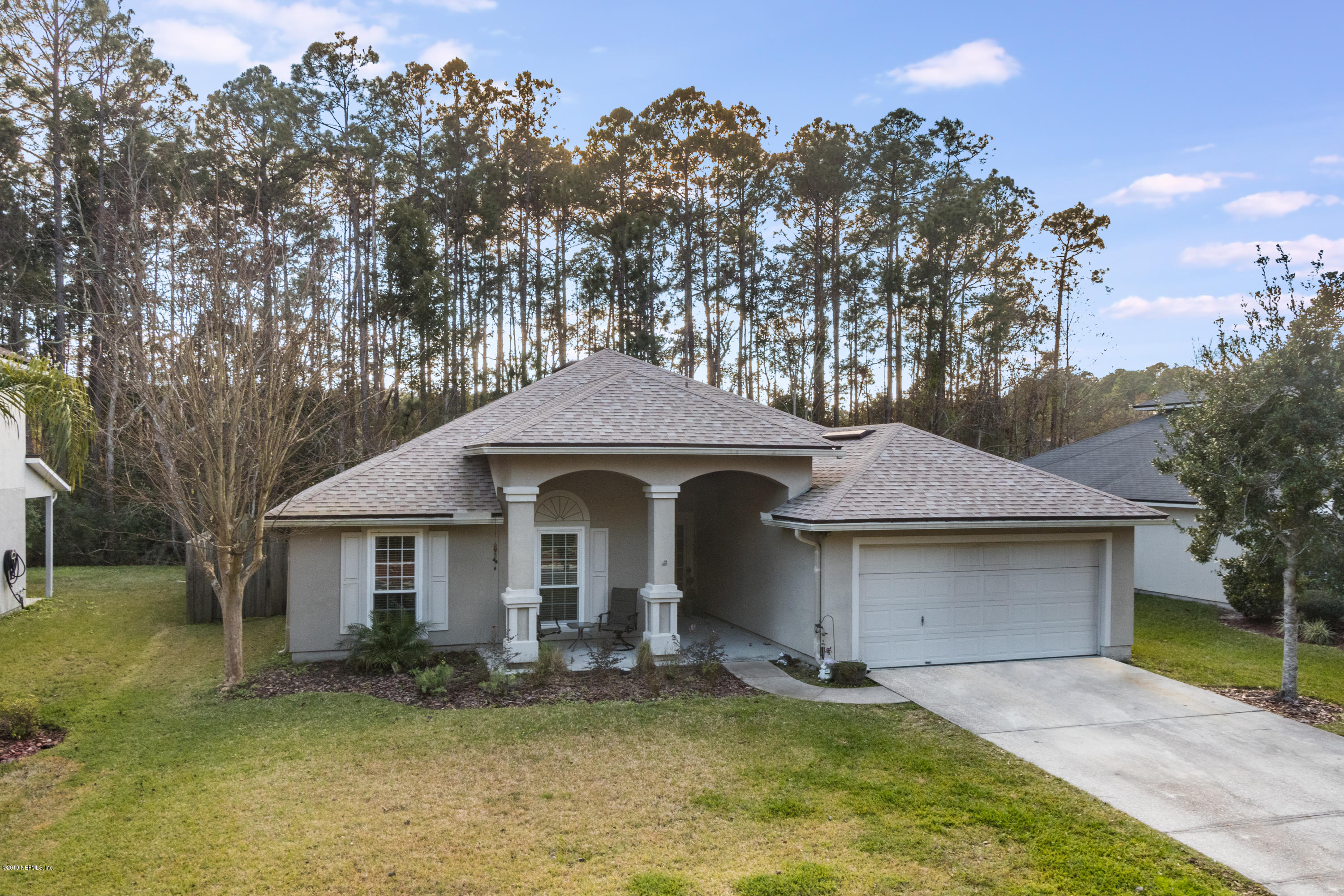 Property Photo: 558 Misty Morning Court FL 32218