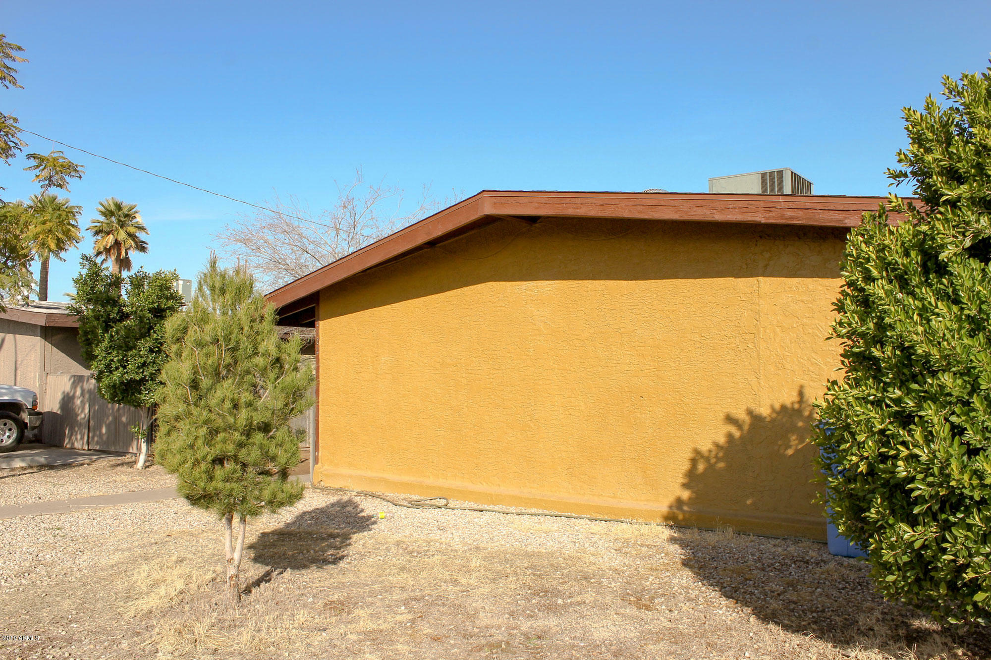 Property Photo:  2102 W Heatherbrae Drive  AZ 85015 