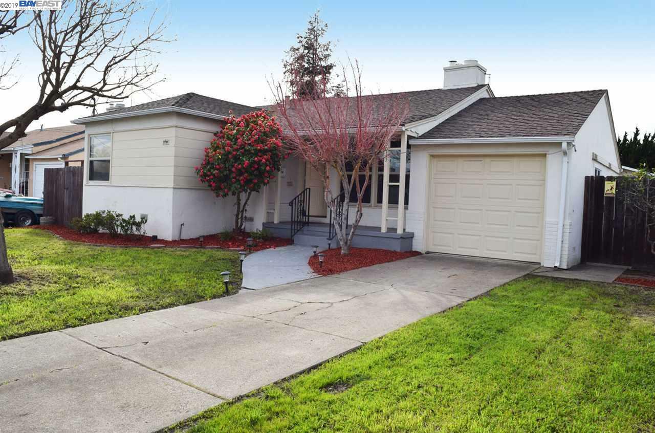 Property Photo:  15013 Endicott St  CA 94579 