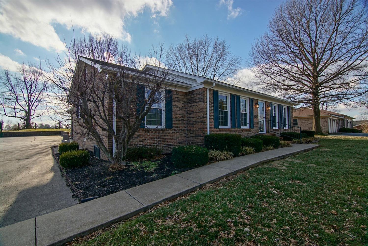 Property Photo:  2605 Goggin Lane  KY 40422 