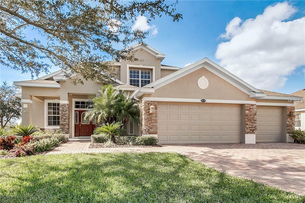 Property Photo:  3810 Thornewood Way  FL 34711 