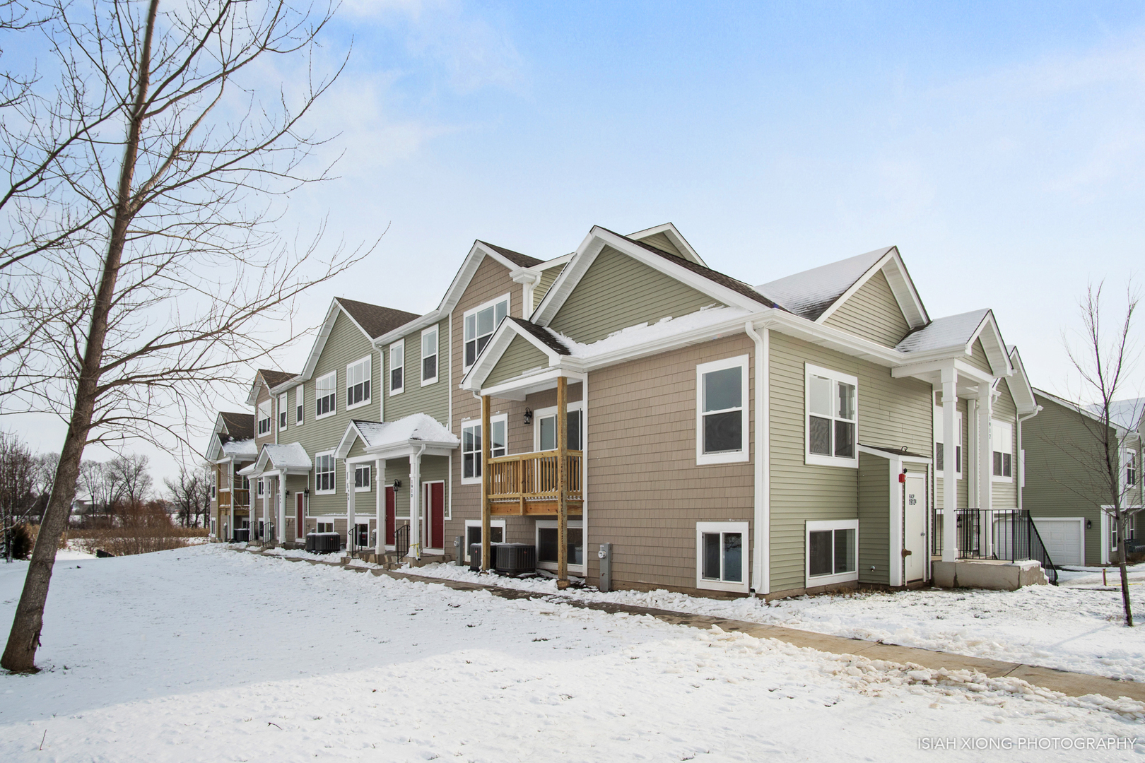 Property Photo:  1966 Rena Lane  IL 60560 