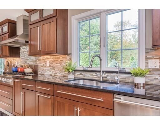 Property Photo: 16 Lanes End MA 01886