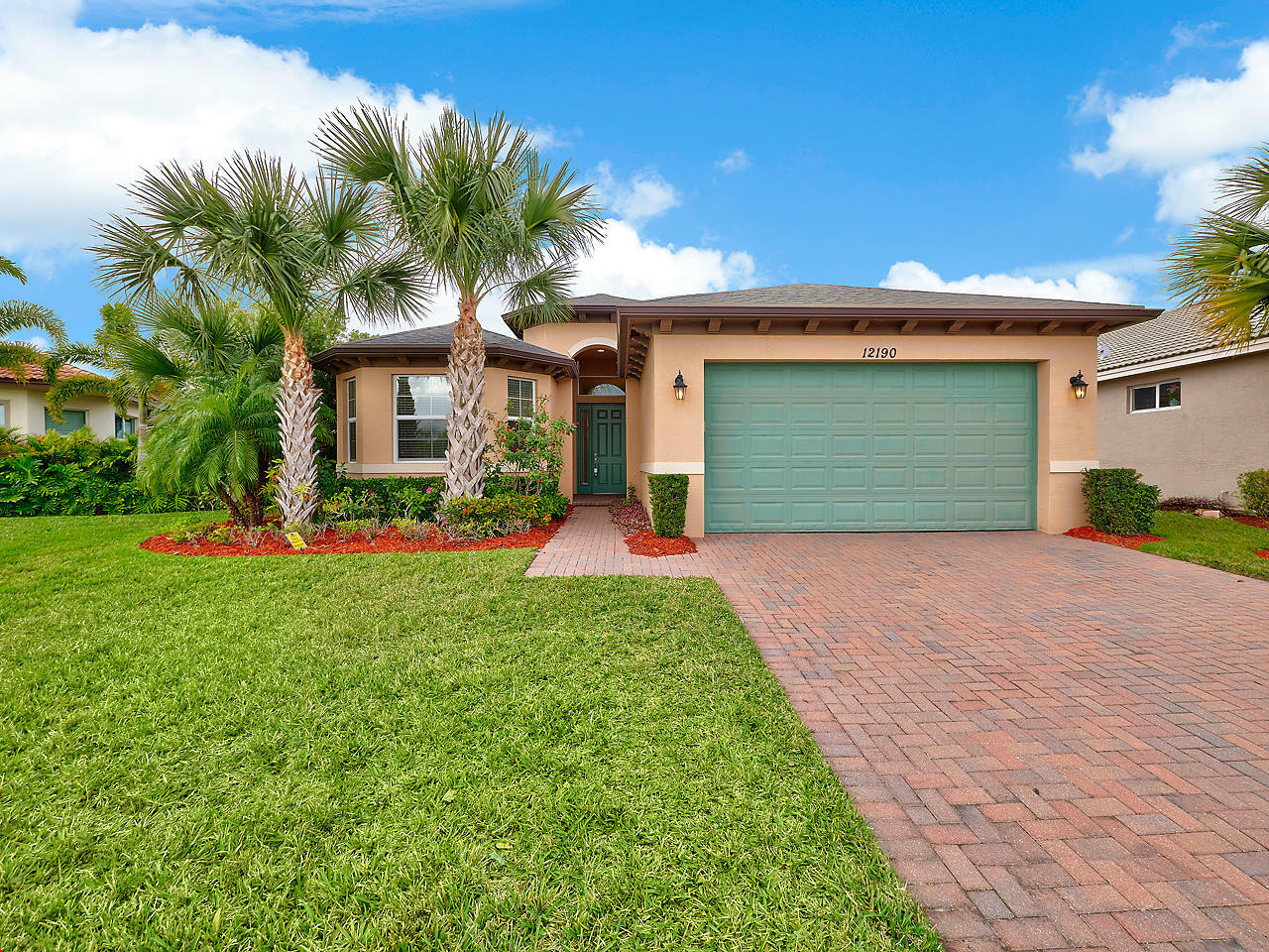 Property Photo:  12190 SW Bennington Circle  FL 34987 