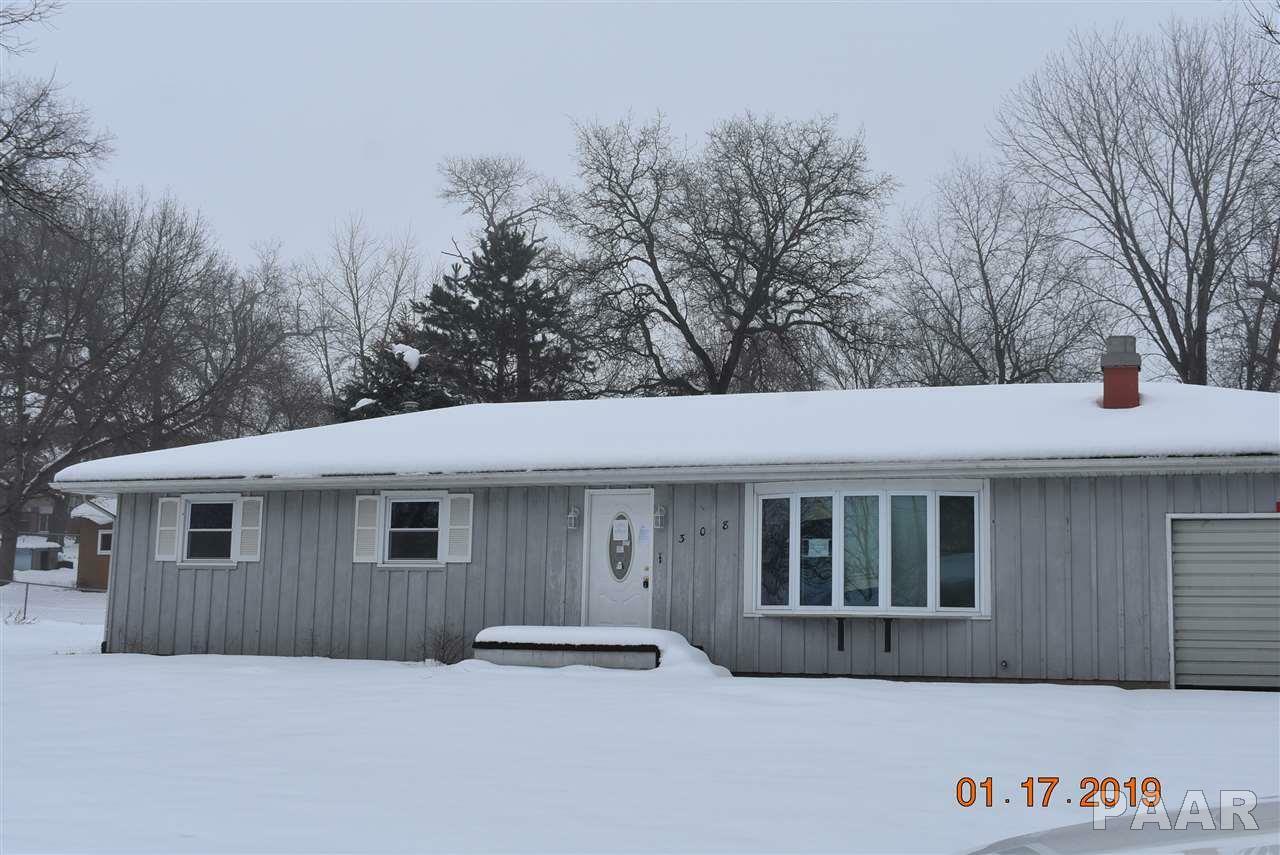 Property Photo:  308 N Sunset  IL 61546 