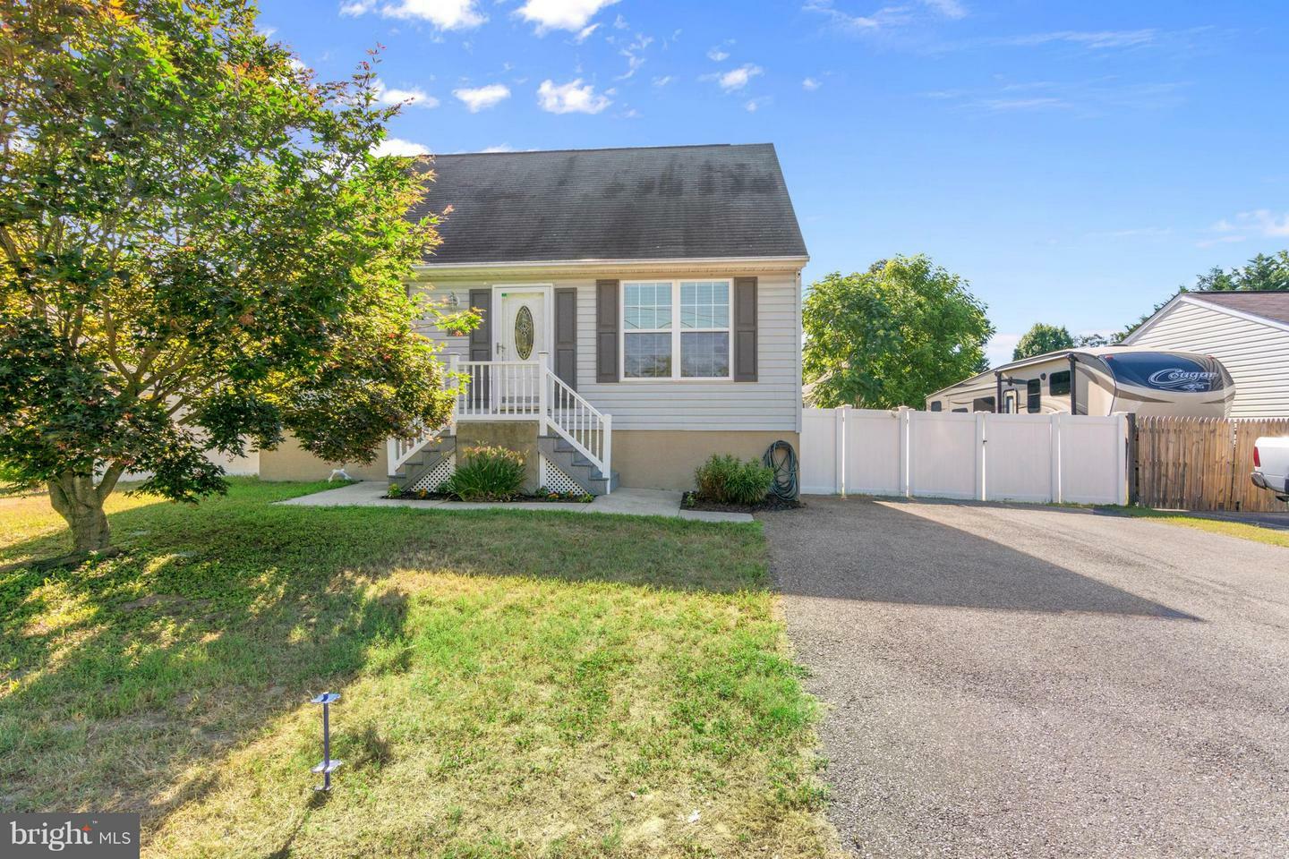 Property Photo:  7741 W Shore Road  MD 21122 