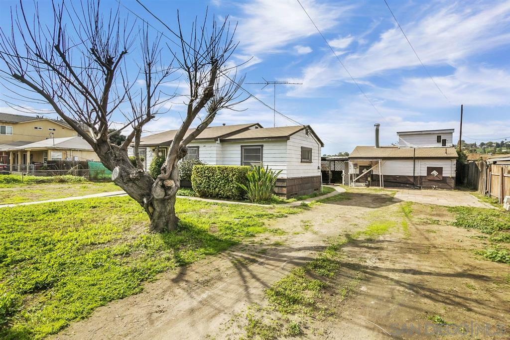 Property Photo: 2234 Central Ave CA 91977