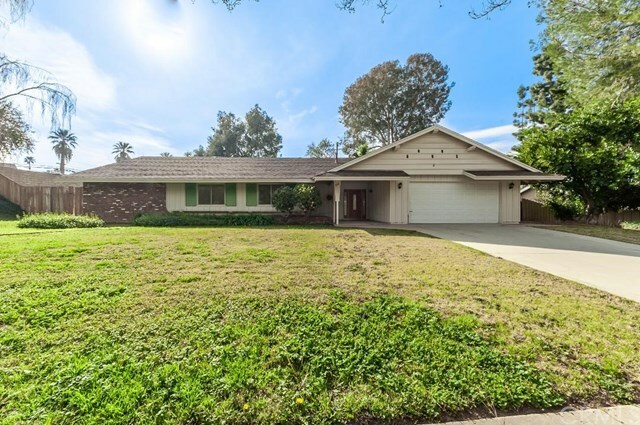 Property Photo:  378 Franklin Avenue  CA 92373 