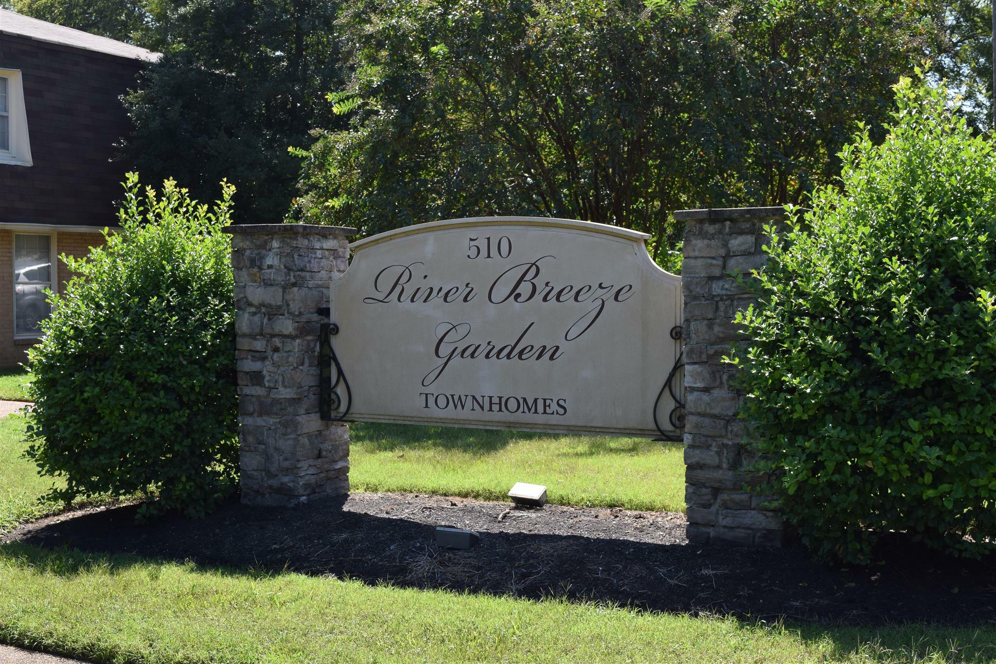 Property Photo:  510 Basswood Dr Apt 13  TN 37209 