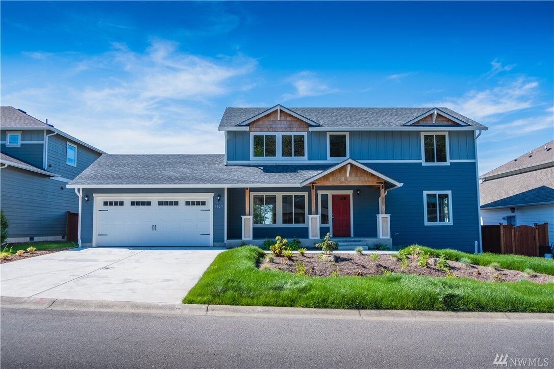 Property Photo: 5323 Coastal Lp WA 98230