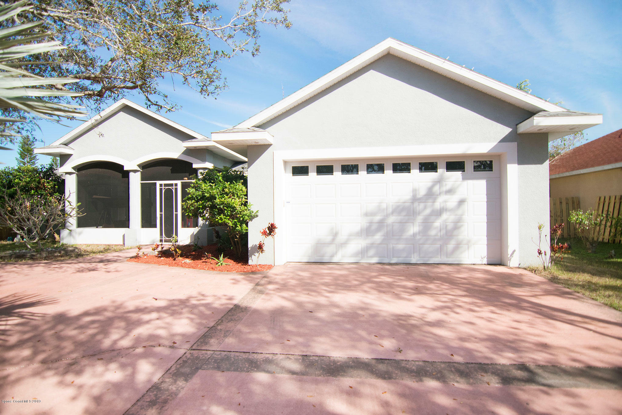 Property Photo:  1125 Grove Street NE  FL 32905 