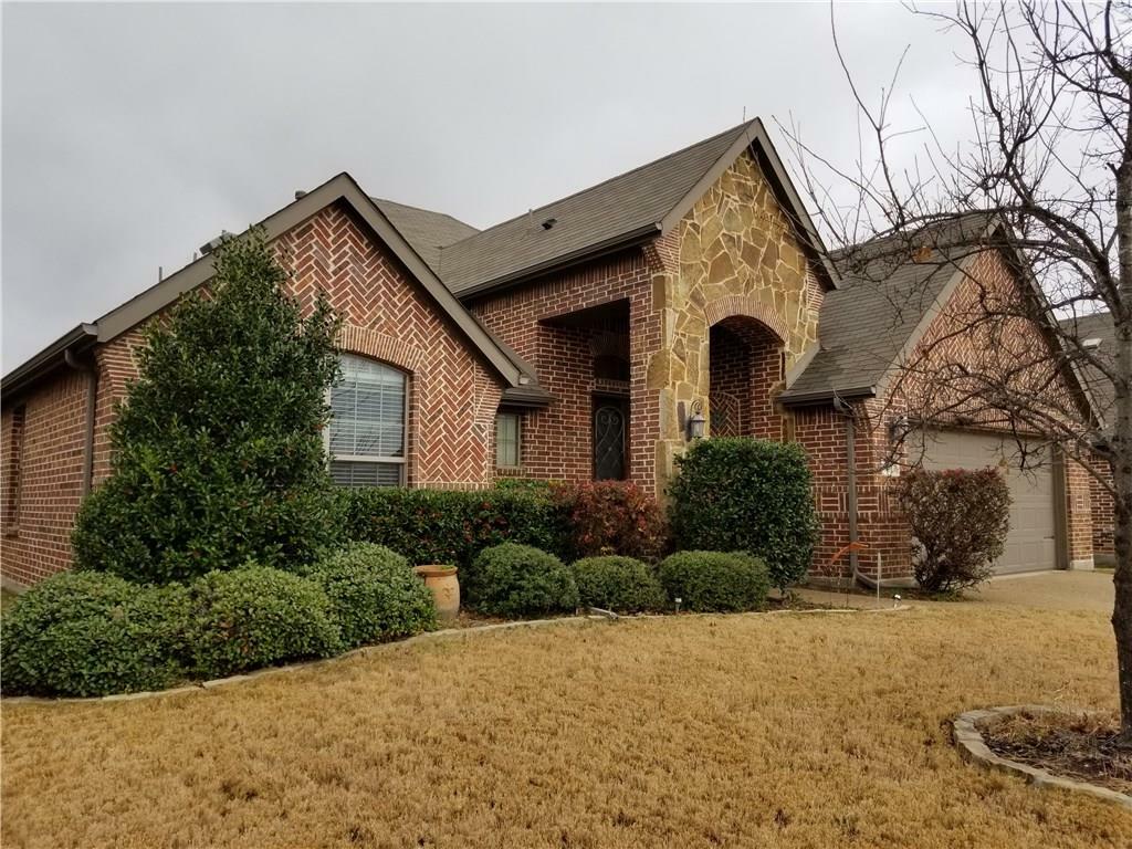 Property Photo:  506 Olive Trail  TX 75126 