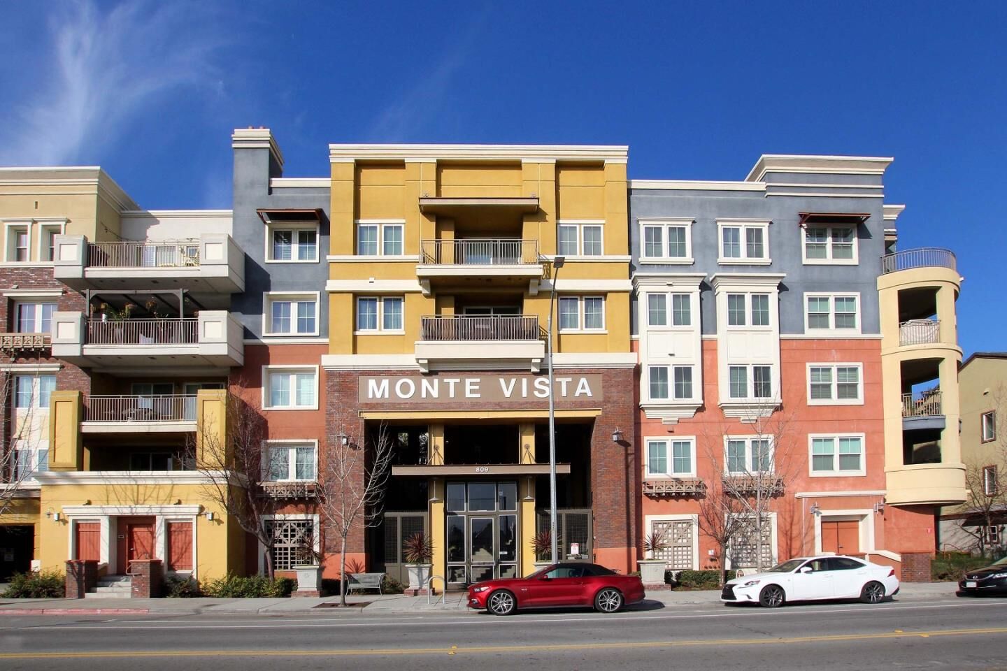 Property Photo: 809 Auzerais Avenue 225 CA 95126