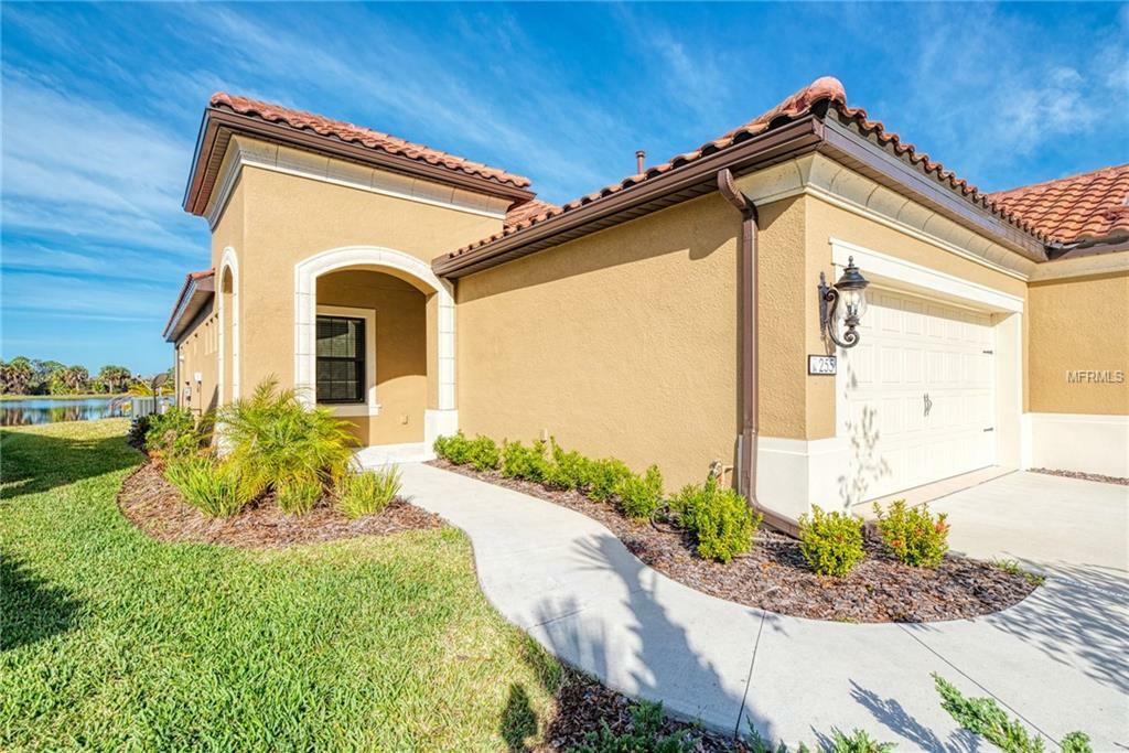 Property Photo: 255 Casalino Drive FL 34275