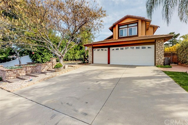 Property Photo:  27224 Echo Canyon Court  CA 92883 