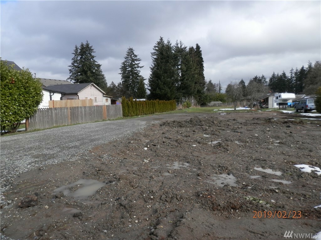 Property Photo:  7903 Beverlyblvd  WA 98203 