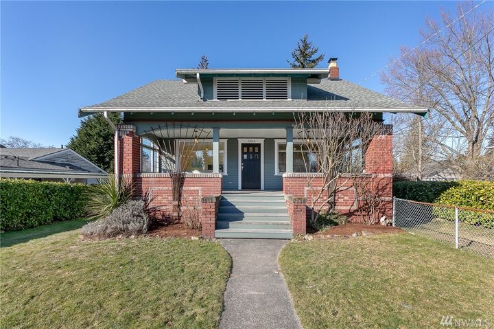 11545 Evanston Avenue N  Seattle WA 98133 photo