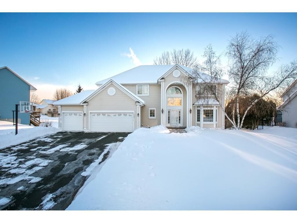 Property Photo:  17545 George Moran Drive  MN 55347 