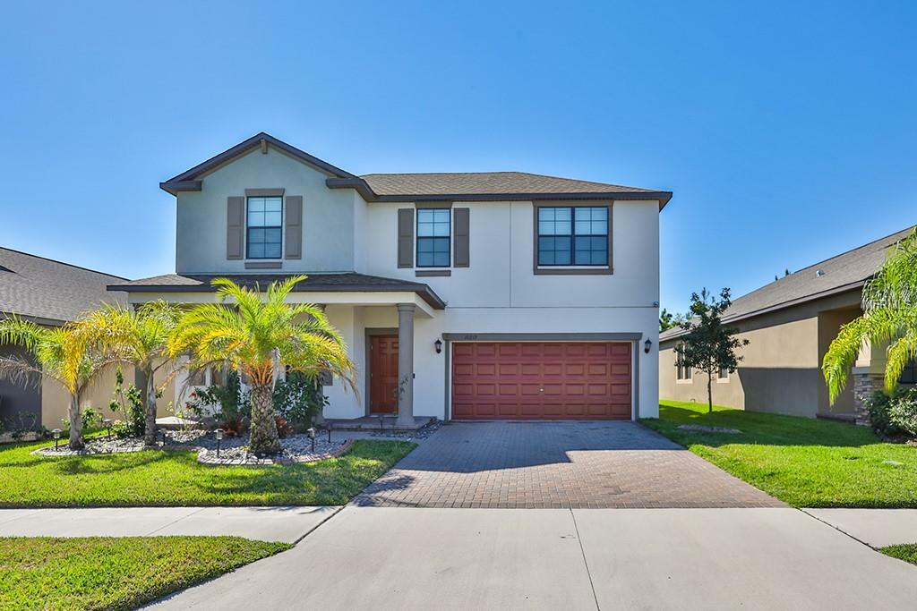 Property Photo:  10219 Count Fleet Drive  FL 33573 