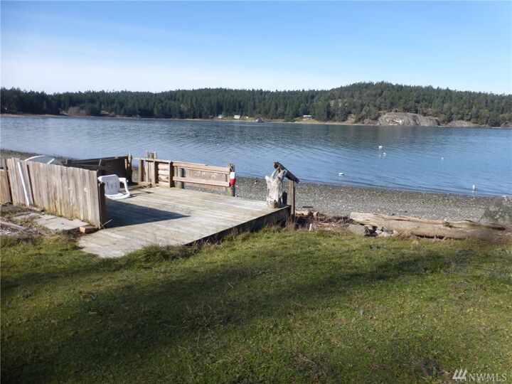 Property Photo: 221 Mud Bay Dock Rd WA 98261
