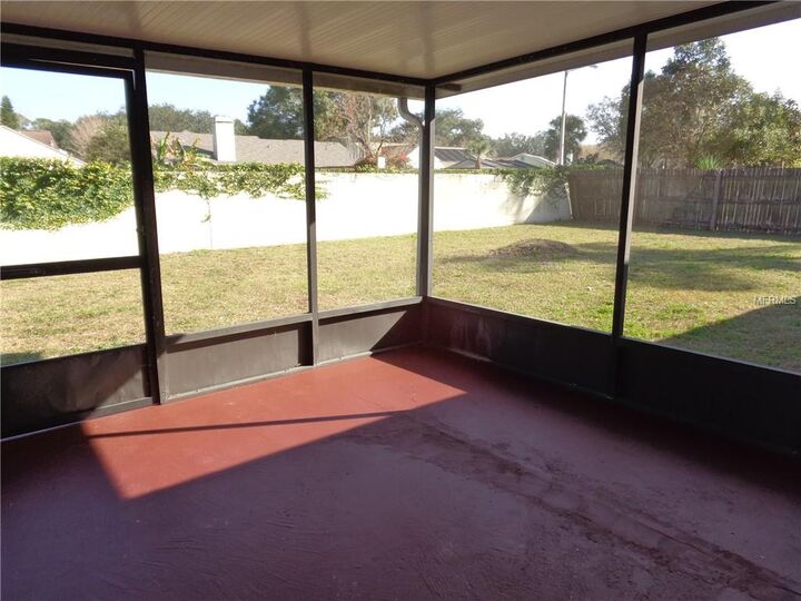 Property Photo: 3714 Sand Pebble Drive FL 33596