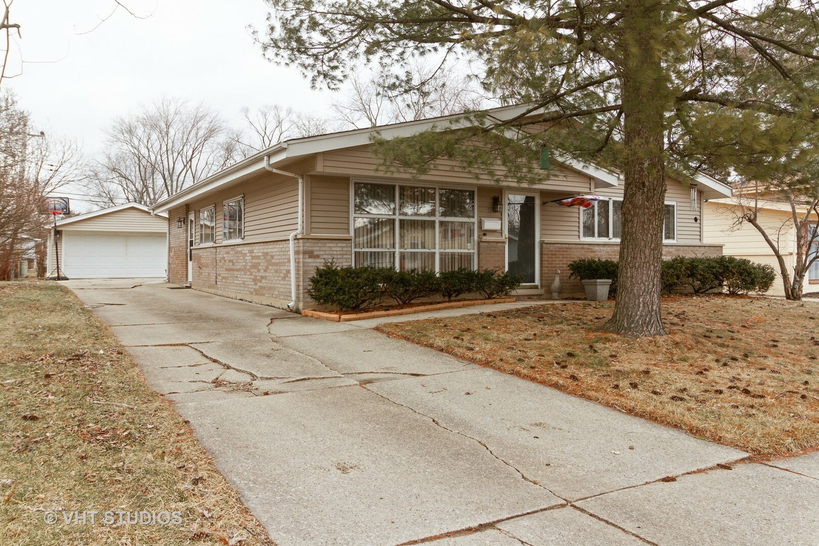 Property Photo:  218 Kentucky Street  IL 60466 