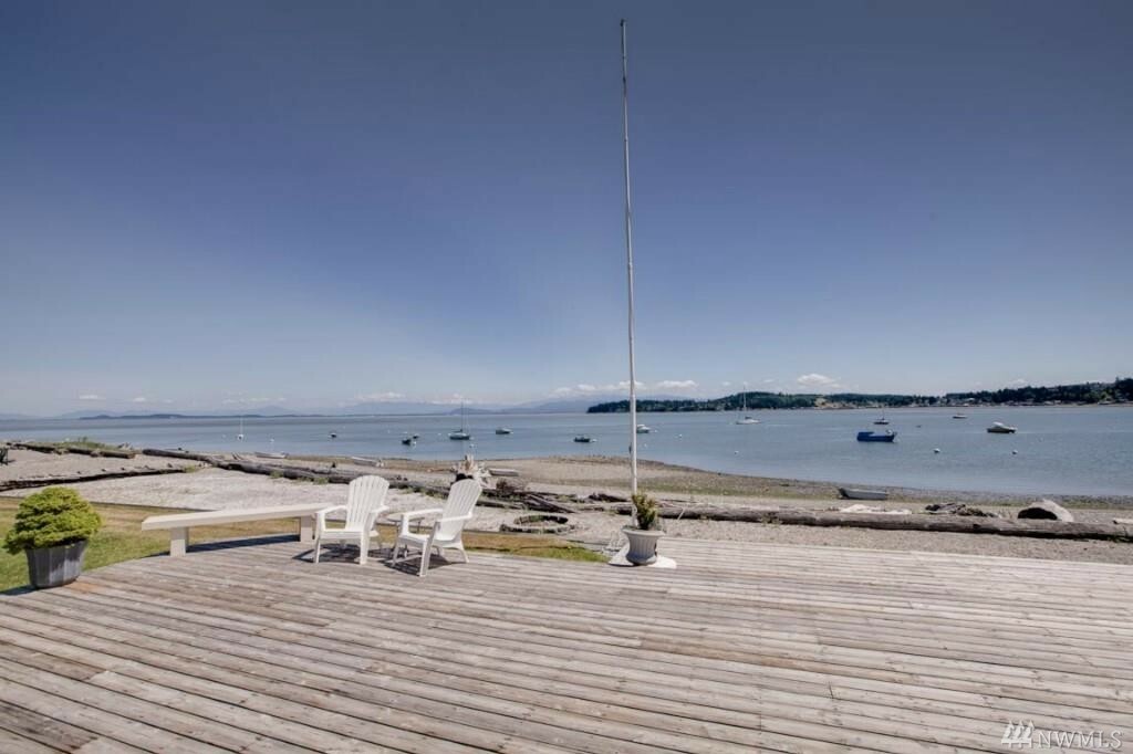 Property Photo:  270 Shore Drive  WA 98282 