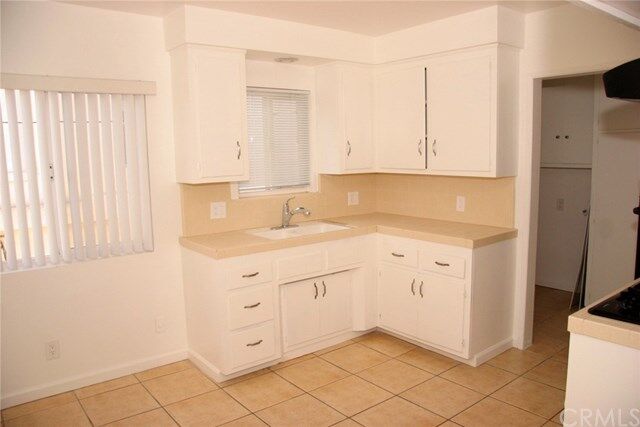 Property Photo:  2610 Alma Street 3  CA 90731 