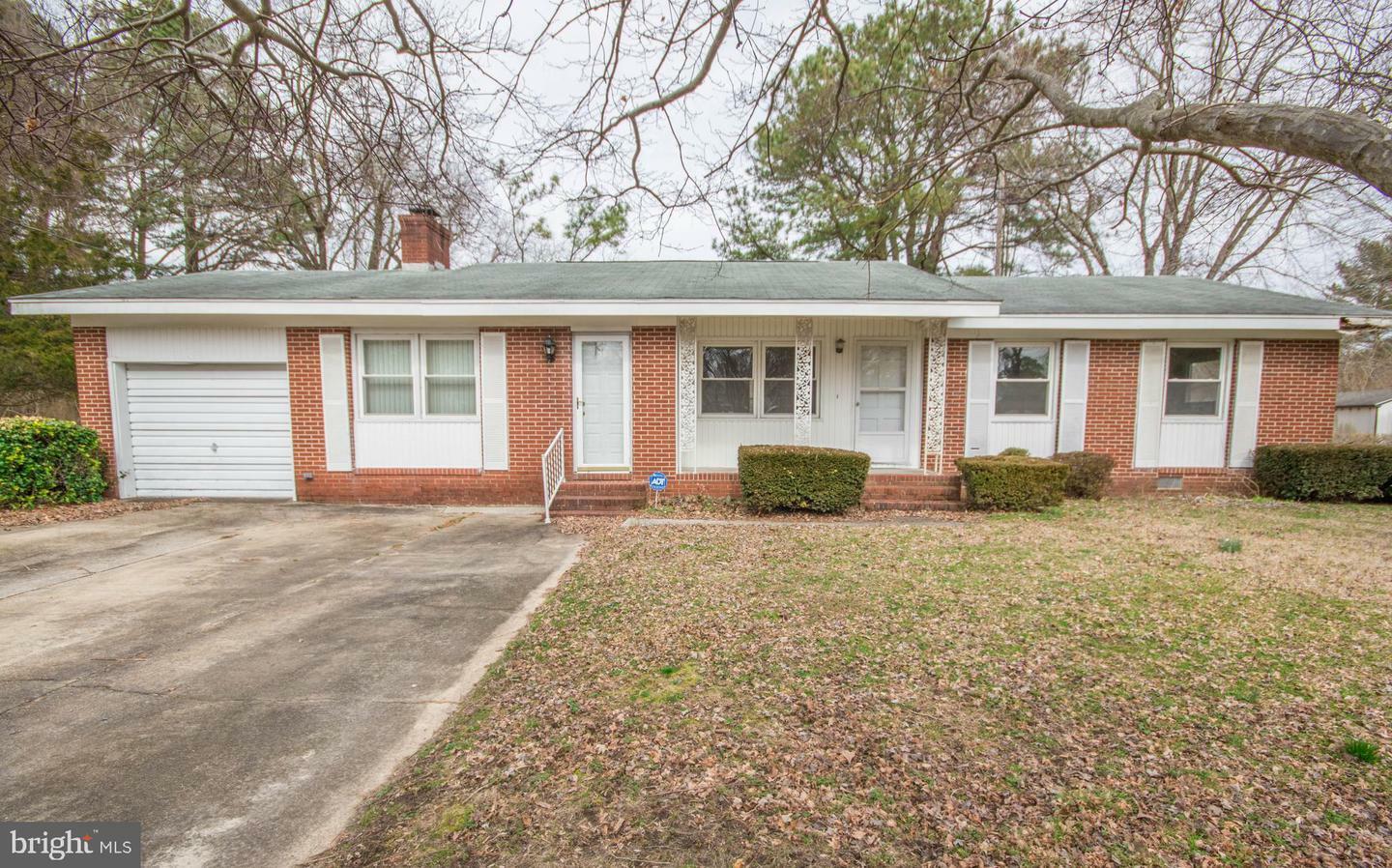 Property Photo:  1007 Chippewa Boulevard  MD 21801 