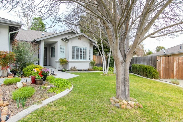 Property Photo:  311 Rainbow Court  CA 93446 