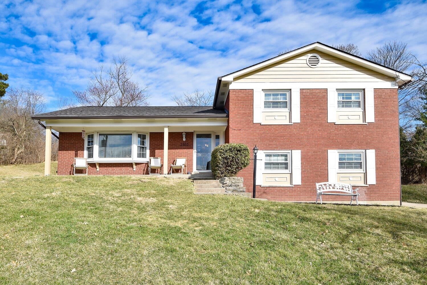 Property Photo:  2302 Raeburn Terrace  OH 45223