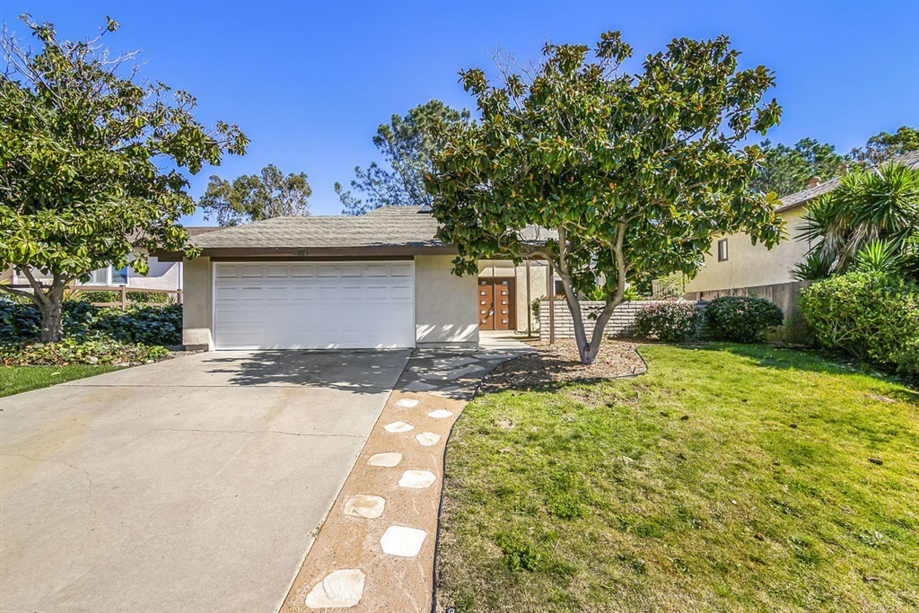 Property Photo:  6163 Lakewood St  CA 92122 