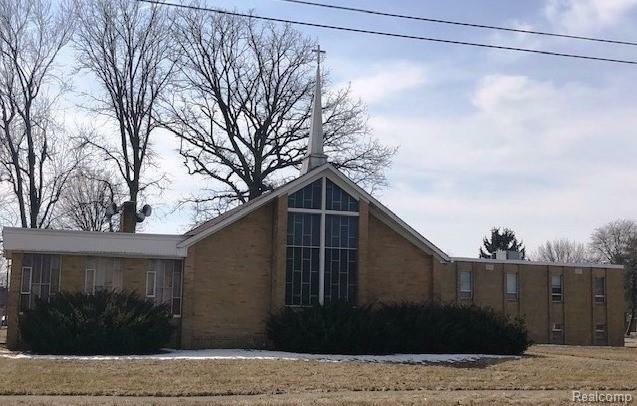 Property Photo:  18605 Midway Avenue  MI 48101 