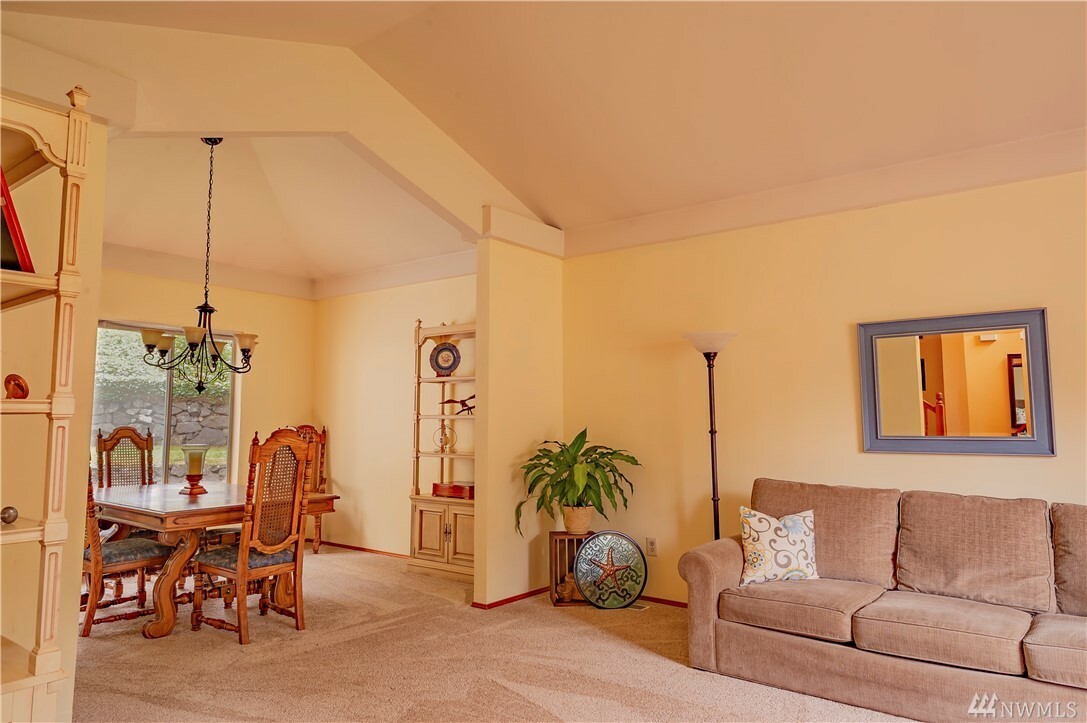 Property Photo: 4215 77th Av Ct NW WA 98335