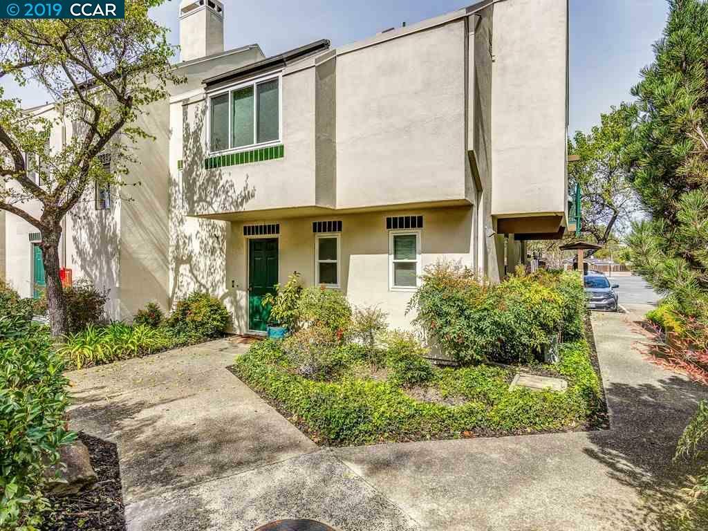 Property Photo:  8 Zurich Ct  CA 94523 