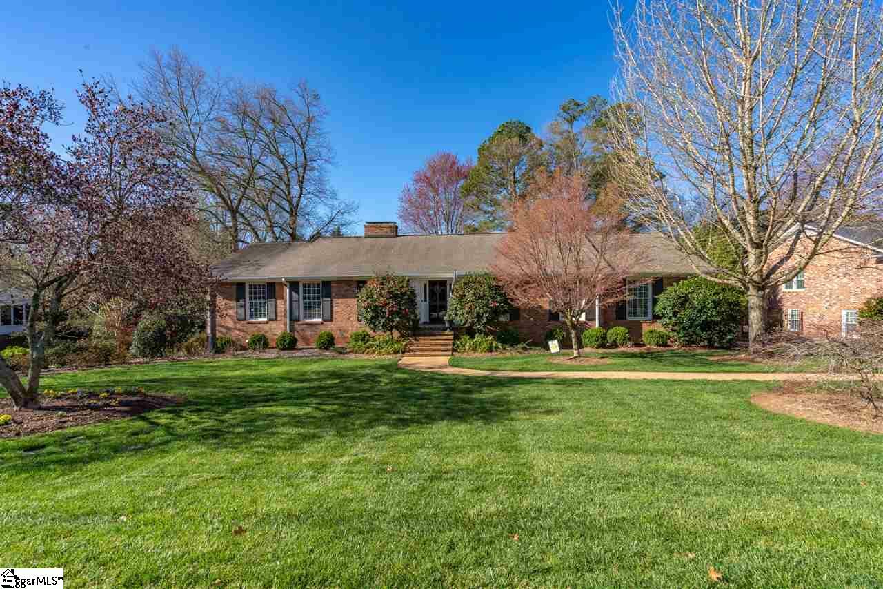 Property Photo:  412 E Seven Oaks Drive  SC 29605 