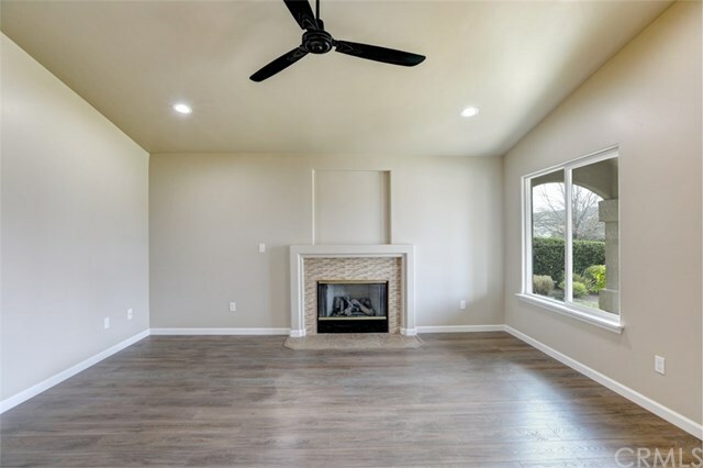 Property Photo:  282 Nandina Lane  CA 93444 