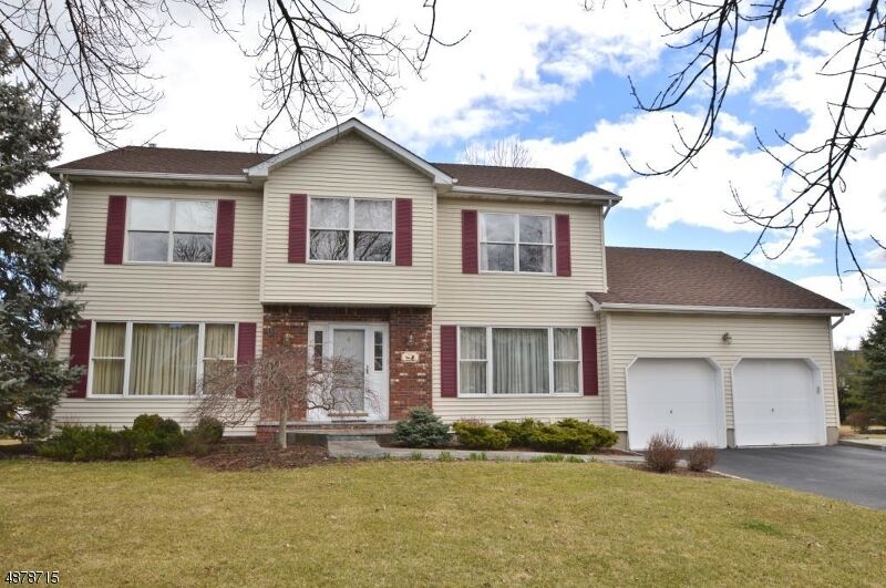 Property Photo: 4 Heritage Dr NJ 07936