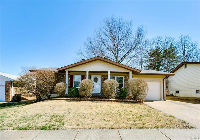 Property Photo:  1618 Dover Trace   63026 