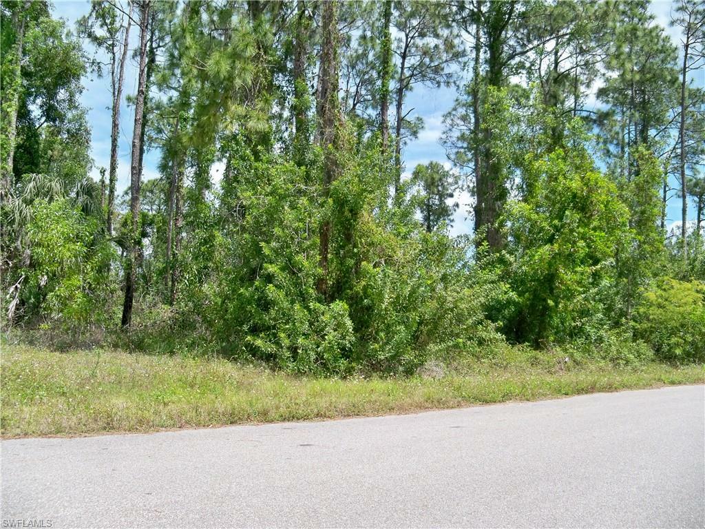 Property Photo:  2033 NE 33rd Lane  FL 33909 